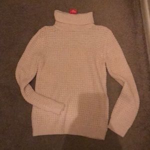 Floral Cream Turtle Neck
